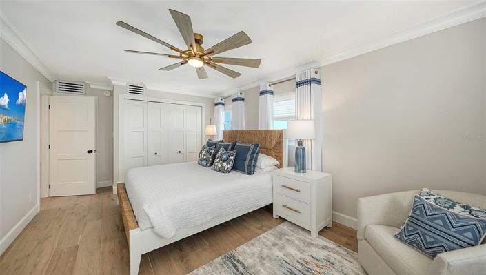 Image No.29-3 Bed Property for sale