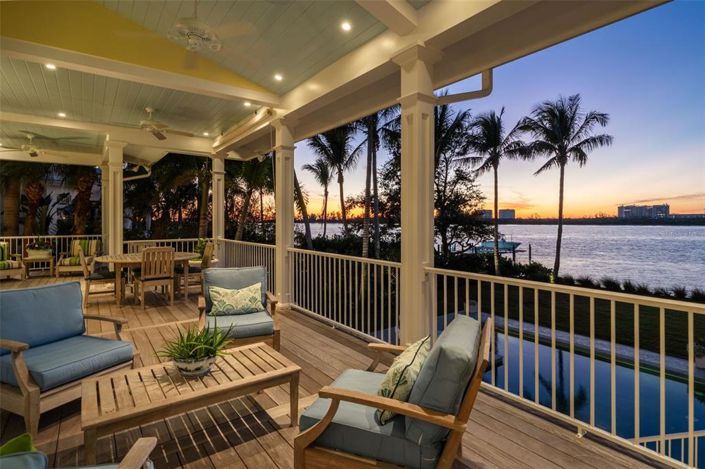 Image No.20-5 Bed Property for sale