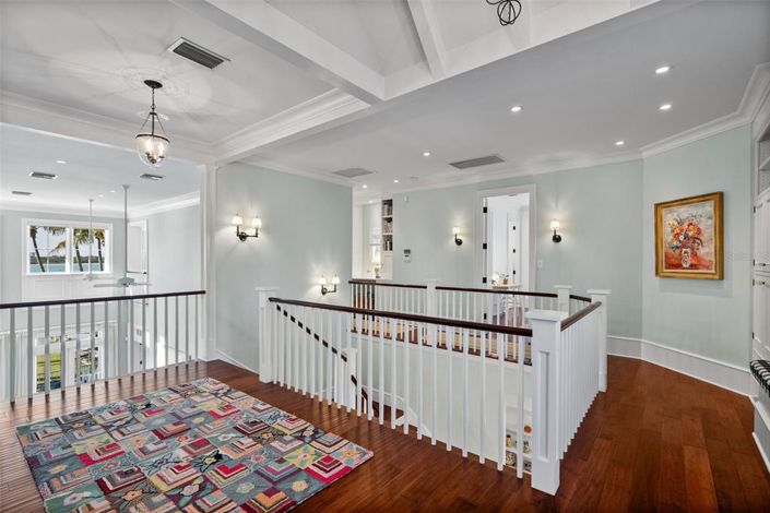 Image No.39-5 Bed Property for sale