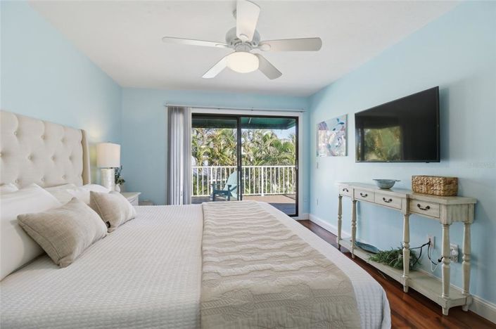 Image No.21-4 Bed Property for sale