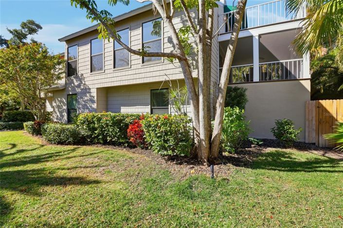 Image No.48-4 Bed Property for sale