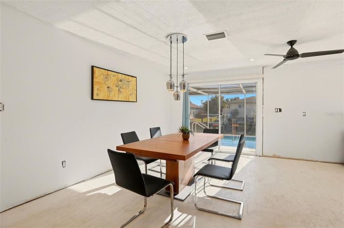 Image No.18-3 Bed Property for sale