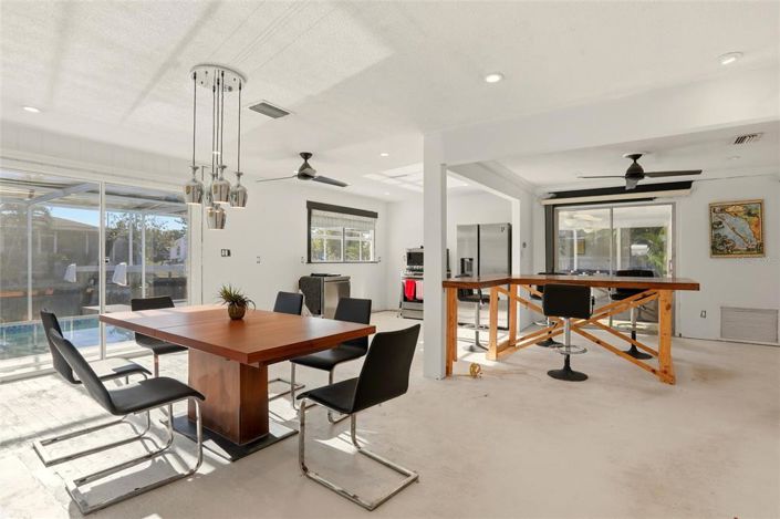 Image No.19-3 Bed Property for sale