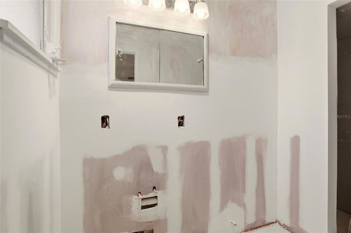 Image No.28-3 Bed Property for sale