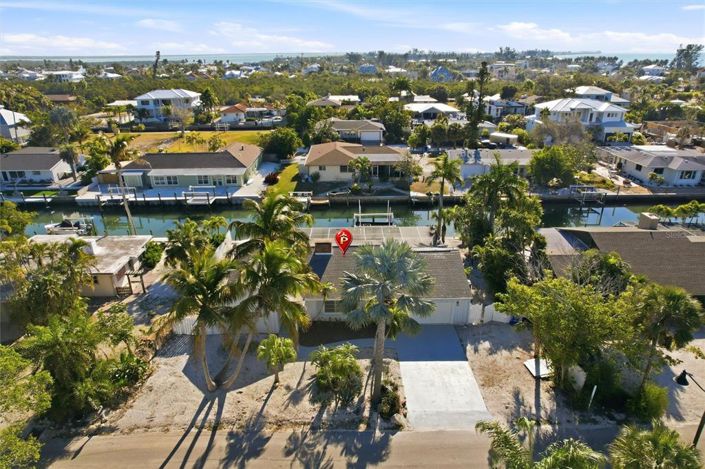 Image No.3-3 Bed Property for sale