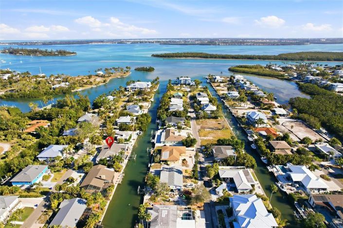 Image No.36-3 Bed Property for sale