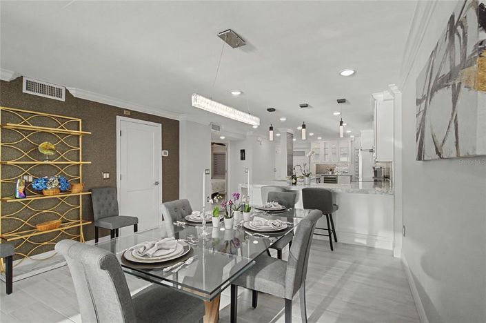 Image No.16-Propriété de 2 chambres à vendre à Sarasota