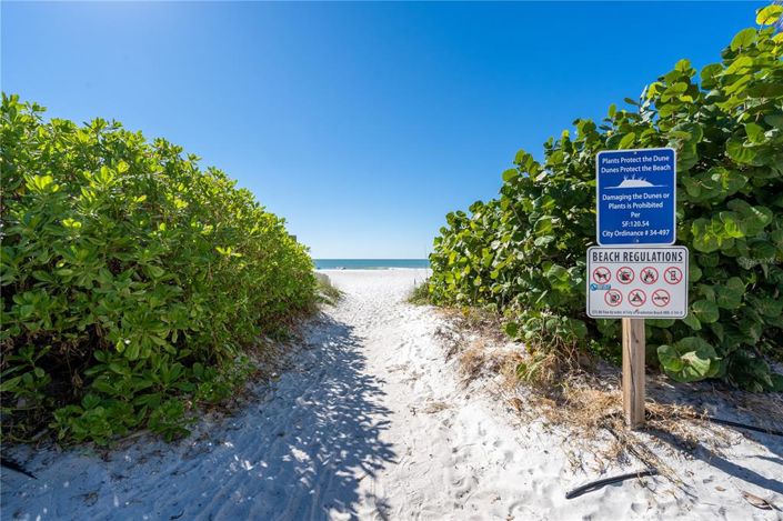 Image No.55-Propriété de 2 chambres à vendre à Sarasota