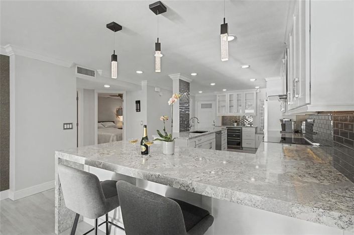 Image No.7-Propriété de 2 chambres à vendre à Sarasota