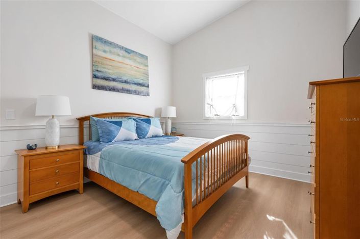 Image No.28-3 Bed Property for sale