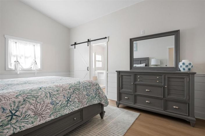 Image No.34-3 Bed Property for sale