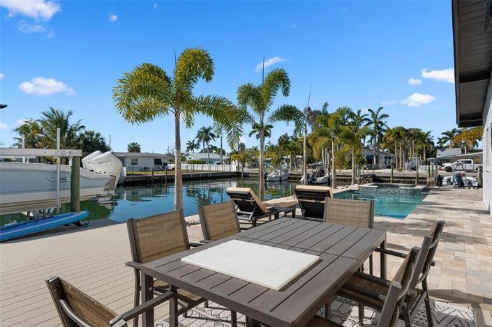 Image No.40-3 Bed Property for sale