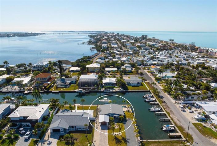 Image No.56-3 Bed Property for sale