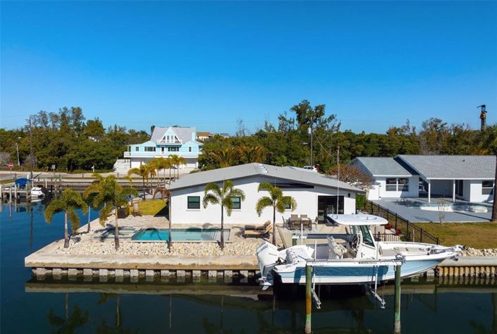 Image No.60-3 Bed Property for sale