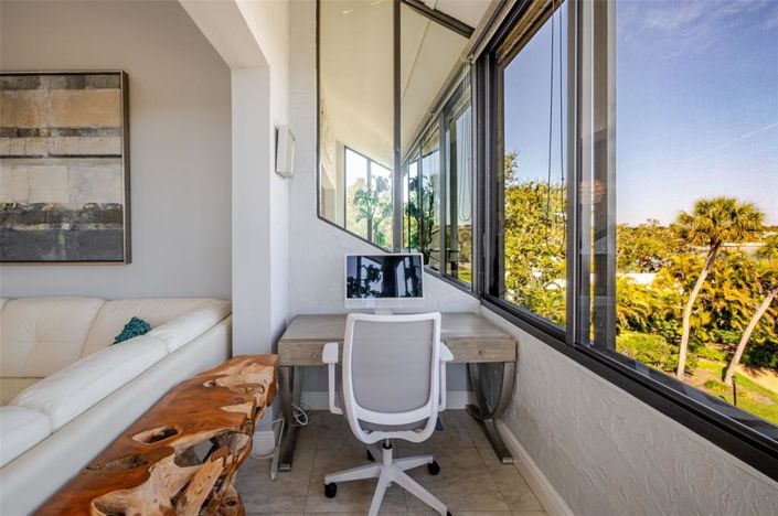 Image No.16-2 Bed Property for sale