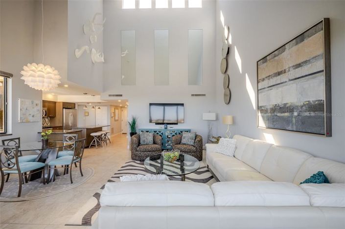 Image No.40-2 Bed Property for sale