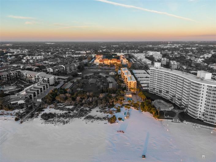 Image No.50-2 Bed Property for sale