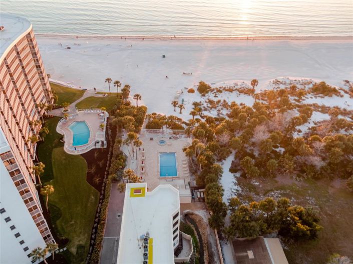 Image No.53-2 Bed Property for sale