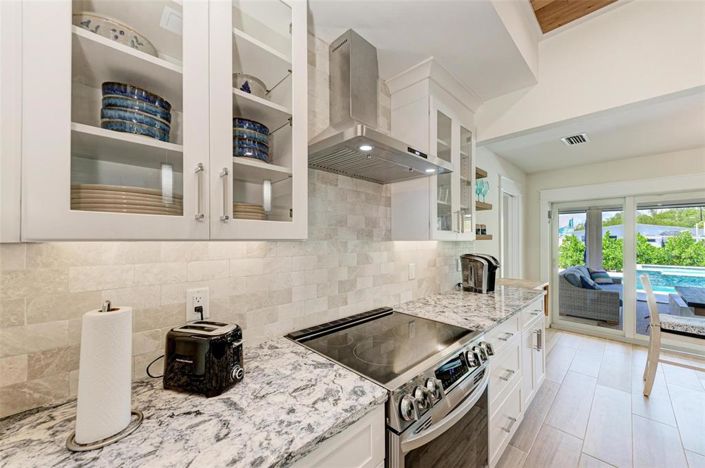 Image No.23-3 Bed Property for sale