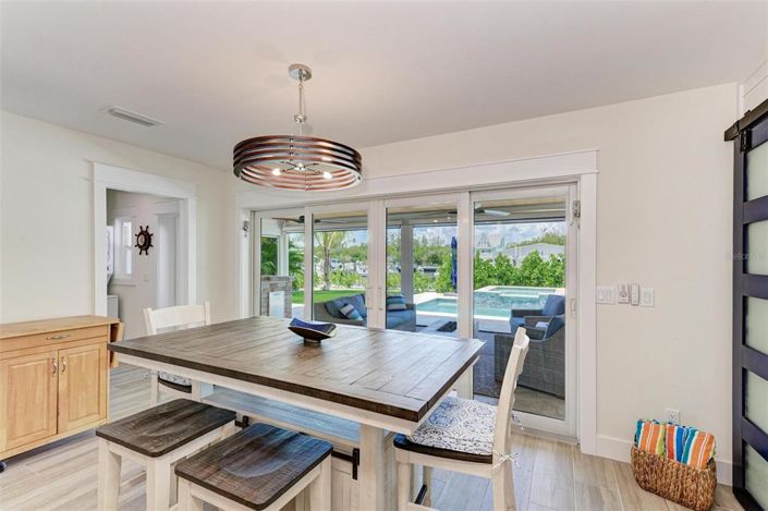 Image No.28-3 Bed Property for sale