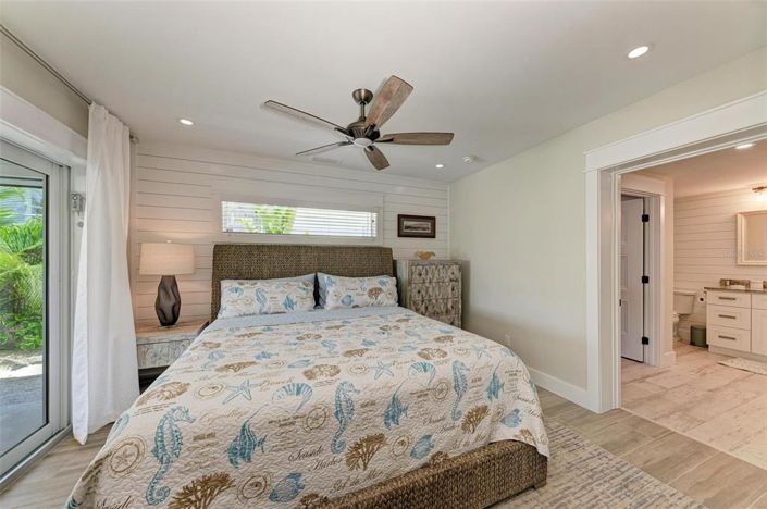 Image No.40-3 Bed Property for sale