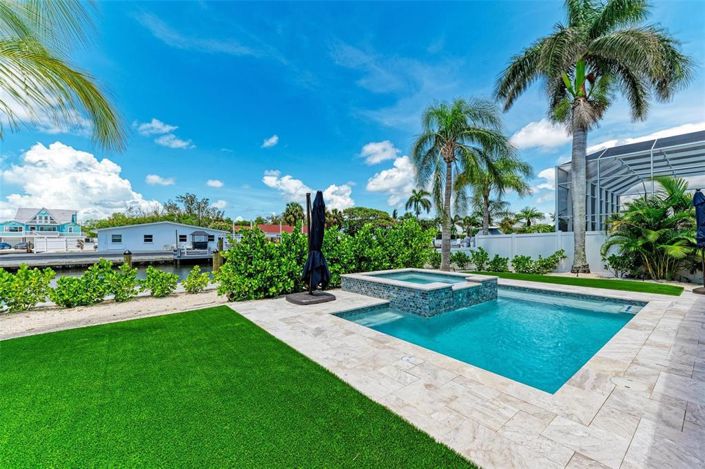 Image No.54-3 Bed Property for sale