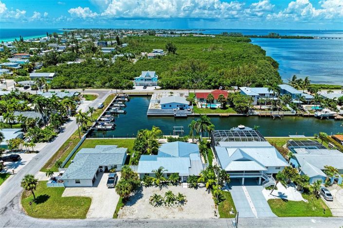 Image No.6-3 Bed Property for sale