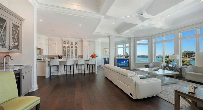 Image No.13-3 Bed Property for sale