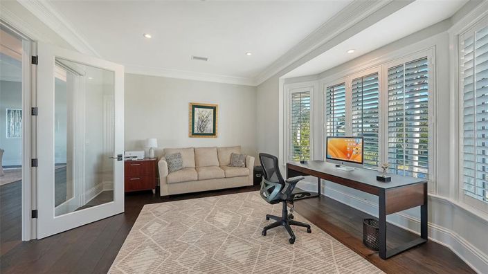 Image No.22-3 Bed Property for sale