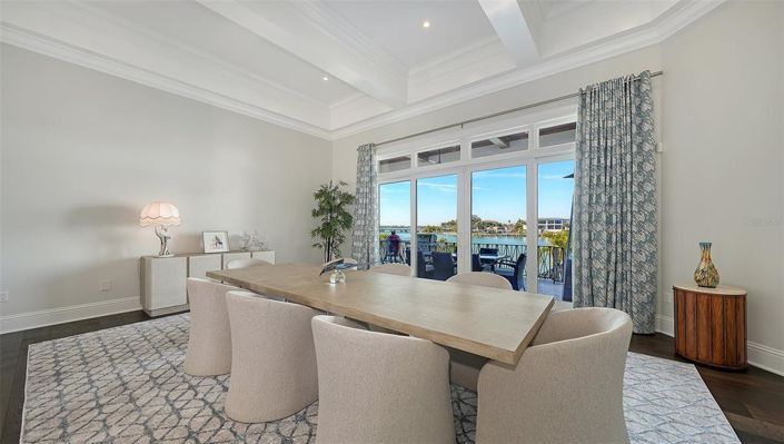 Image No.25-3 Bed Property for sale