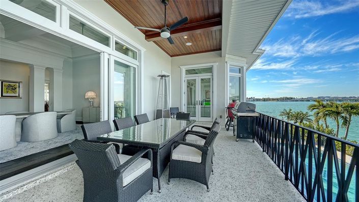 Image No.28-3 Bed Property for sale