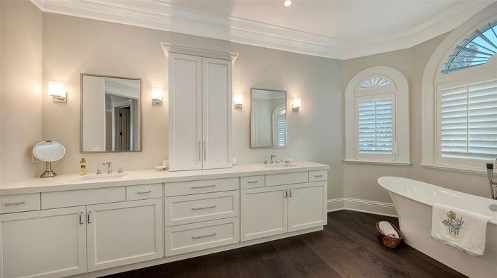 Image No.36-3 Bed Property for sale