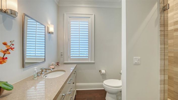 Image No.37-3 Bed Property for sale