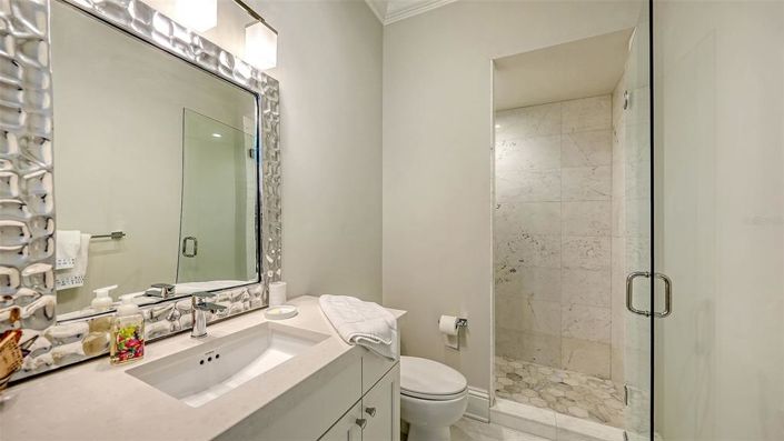 Image No.42-3 Bed Property for sale