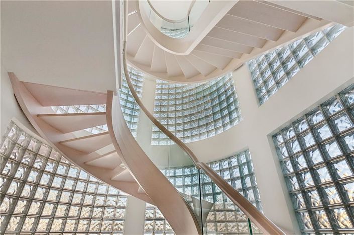 Image No.26-3 Bed Property for sale