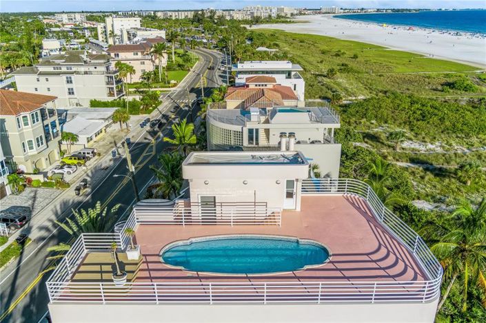 Image No.30-3 Bed Property for sale