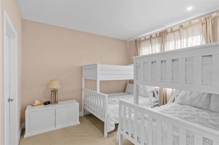 Image No.15-3 Bed Townhouse for sale