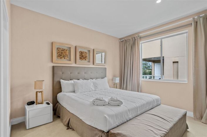 Image No.22-3 Bed Townhouse for sale