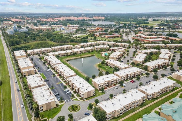 Image No.39-3 Bed Townhouse for sale