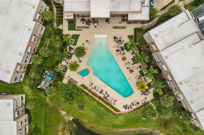 Image No.50-3 Bed Townhouse for sale