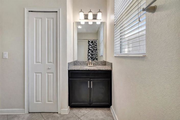 Image No.16-4 Bed Property for sale