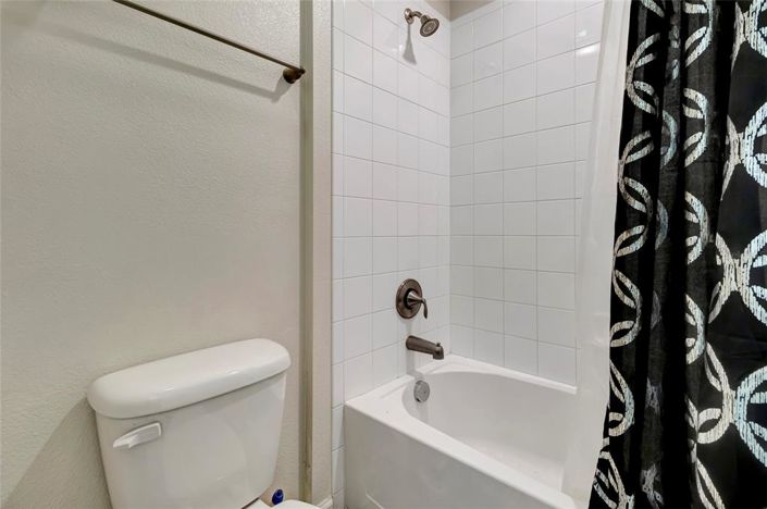 Image No.25-4 Bed Property for sale