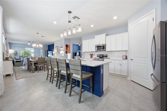 Image No.3-2 Bed Property for sale