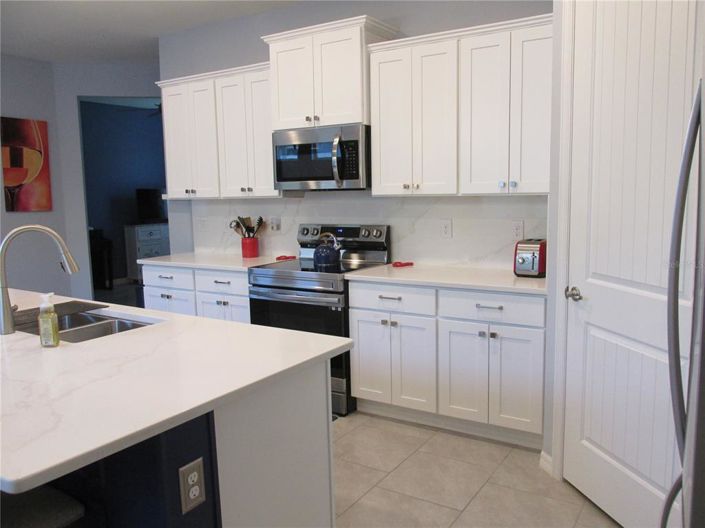 Image No.9-2 Bed Property for sale