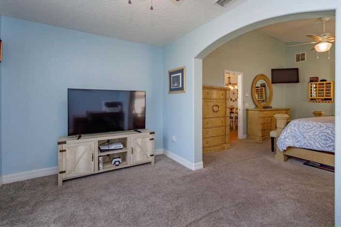 Image No.16-3 Bed Property for sale