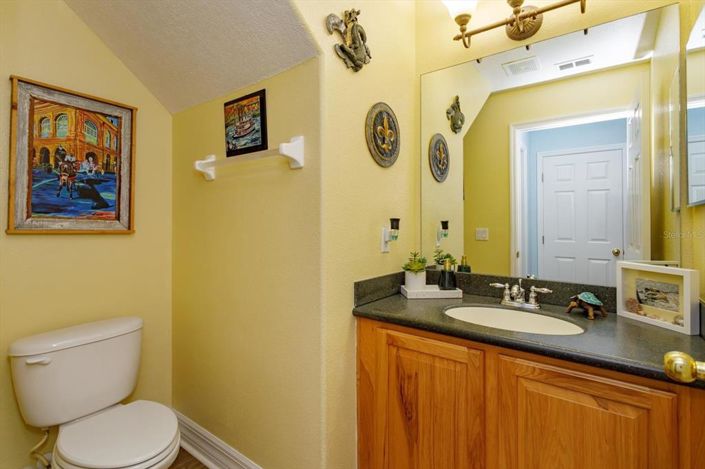 Image No.20-3 Bed Property for sale