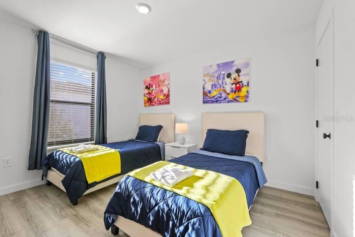 Image No.13-3 Bed Townhouse for sale