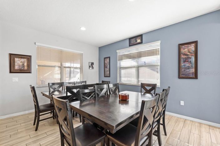 Image No.21-13 Bed Property for sale