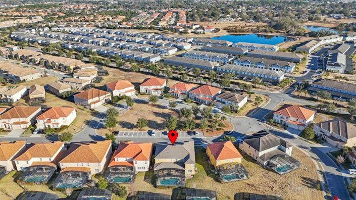 Image No.4-13 Bed Property for sale