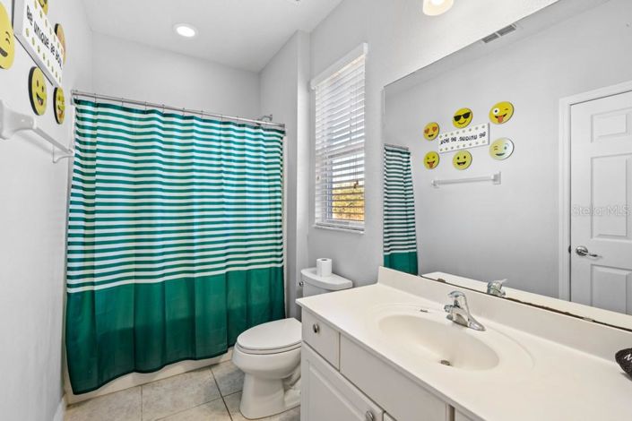 Image No.41-13 Bed Property for sale